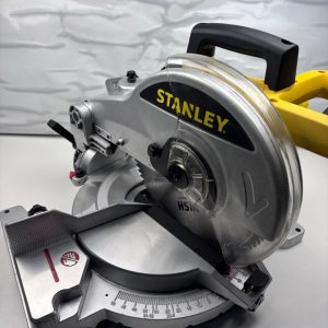 !! OCASION !! Sierra Ingletadora Stanley STSM1525 10 pulgadas (cod 1)